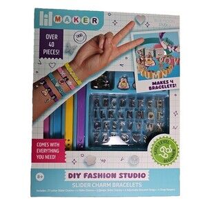 DIY Bracelet Making Kit Girls Crafting DIY Fashion Studio 40 pcs + makes 4